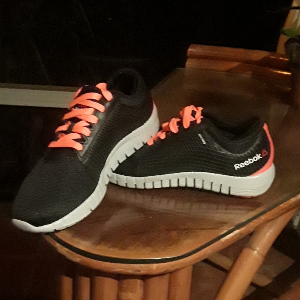 Reebok womens 6.5